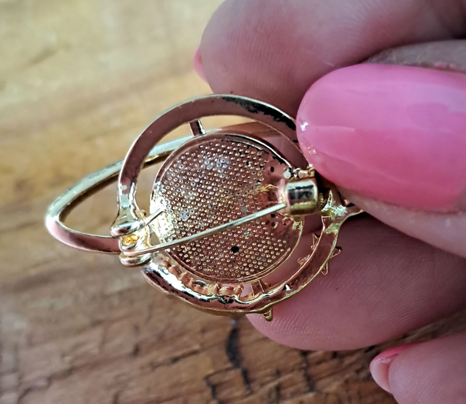 Linda e moderna fivela de galáxia com concha e strass – photo 2